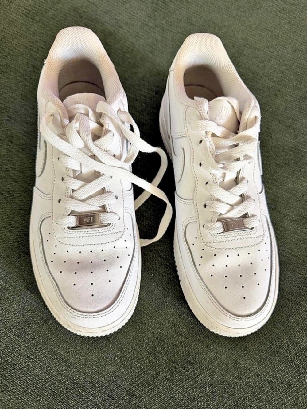 Nike Air Force 1 White Sneakers US 8